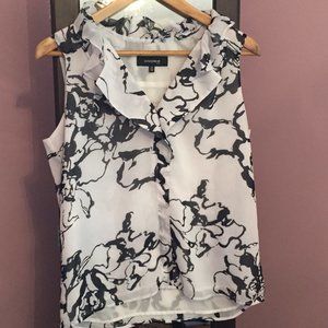 $5 ADD ON!  Jones Wear Ruffled Neckline Sleeveless Blouse